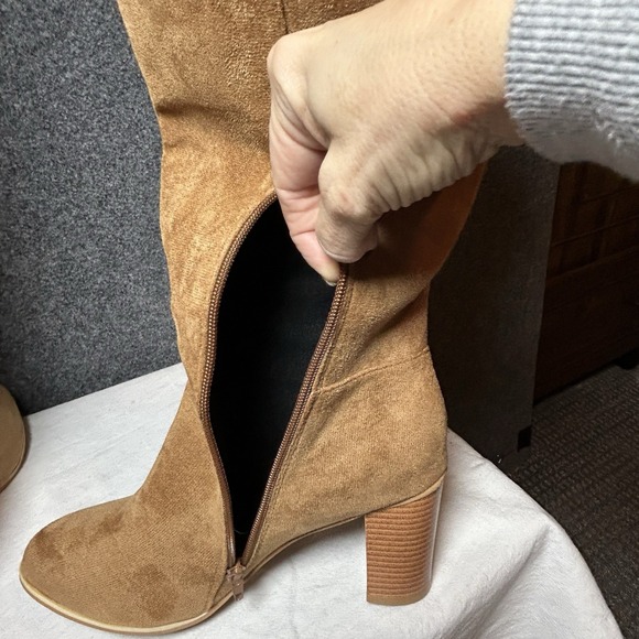 NEW~ Women's Classic (Faux Suede) Knee Boots with Side Zipper - Khaki ~ Size 9 - Picture 5 of 10